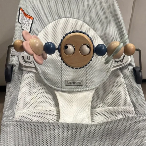 BabyBjorn Light Gray Bouncer with Toy Bar - Picture 5 of 9